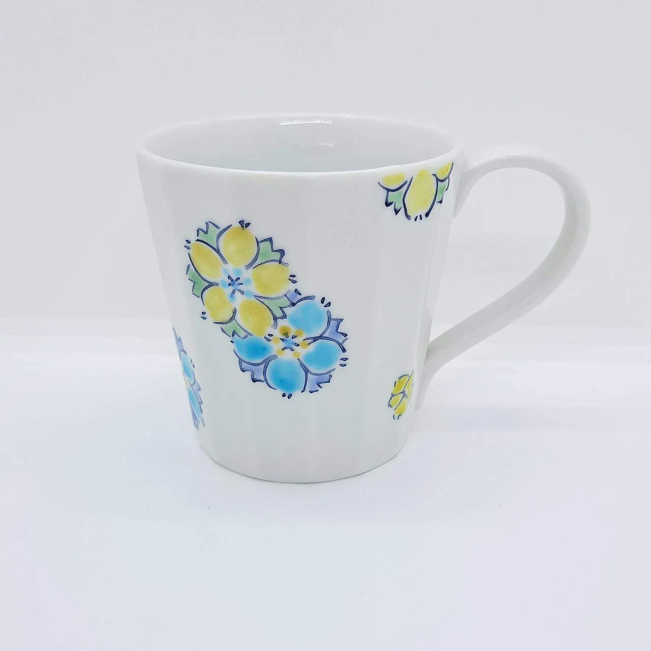 九谷焼マグカップ／はなの詩ブルー