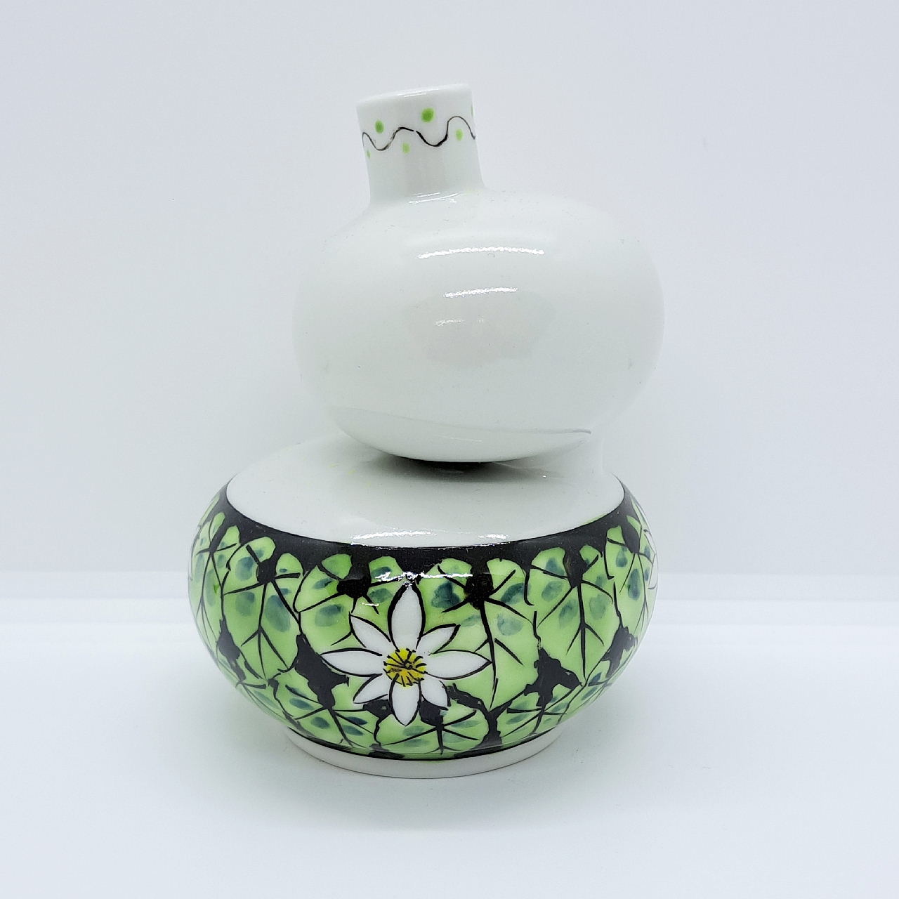 九谷焼一輪生/すいれん